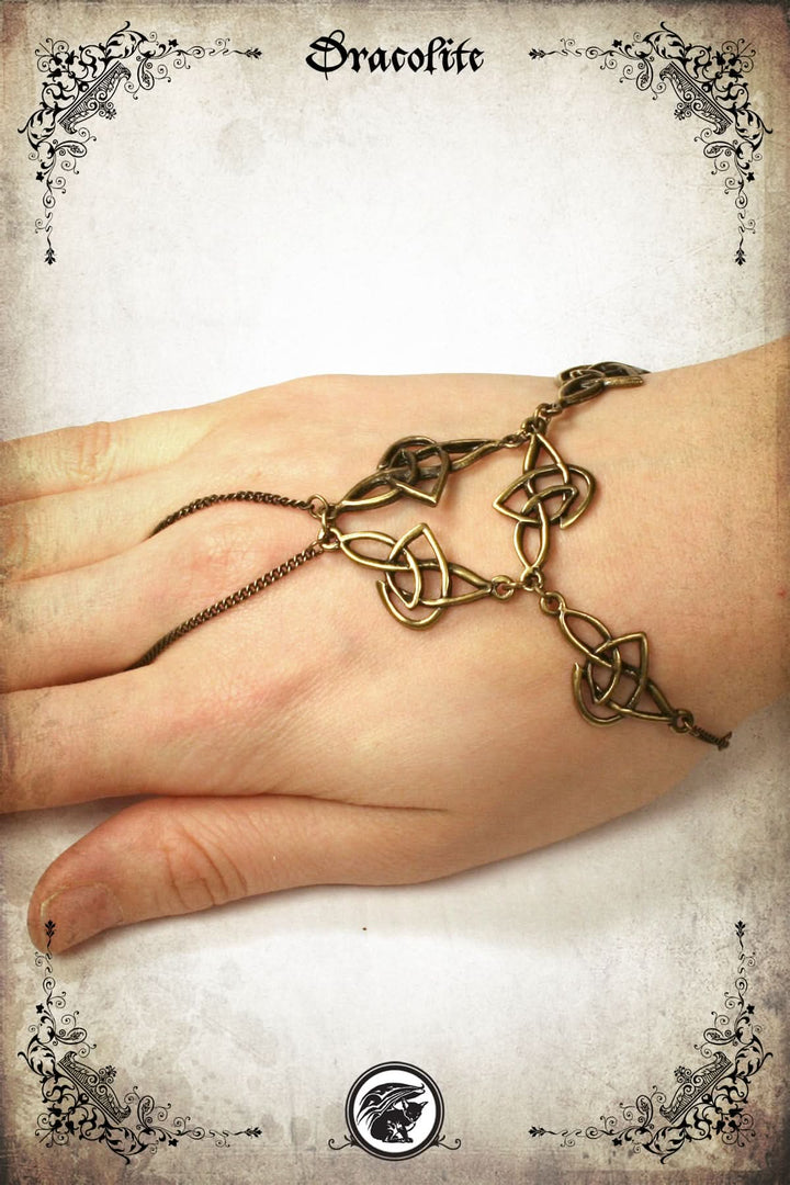 Elvish hand flower