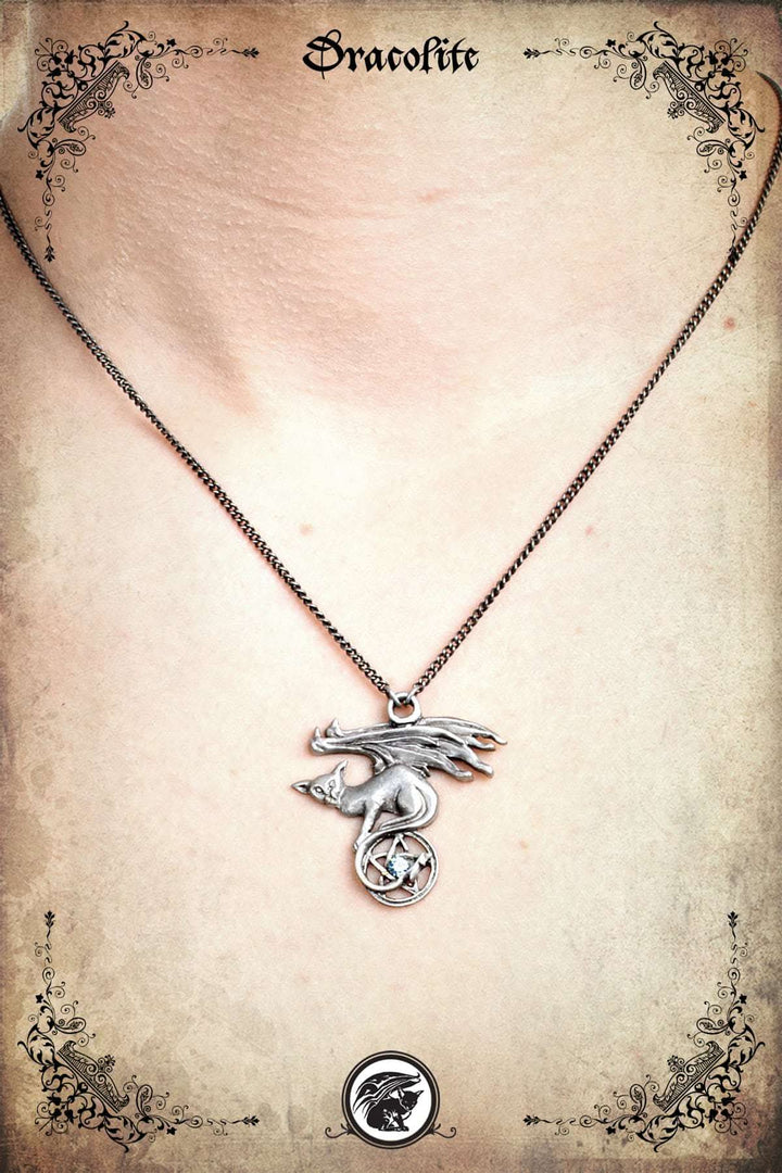 Salem Pendant on Pentagram