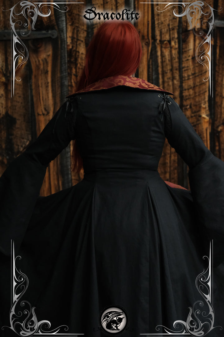 Karina Surcoat