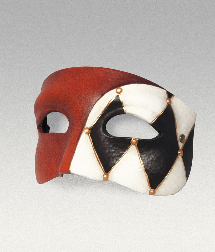 Medium Harlequin Mask (Wolf)